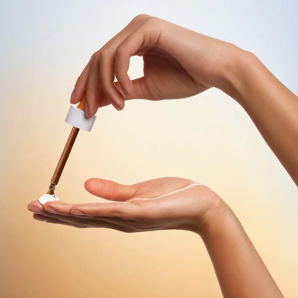 Dr. BARBARA STURM Everything Bronzing Drops 30ml - Бронзуючі краплі для сяйва шкіри - фото №1 Dr. BARBARA STURM Everything Bronzing Drops 30ml - Бронзуючі краплі для сяйва шкіри - фото №1